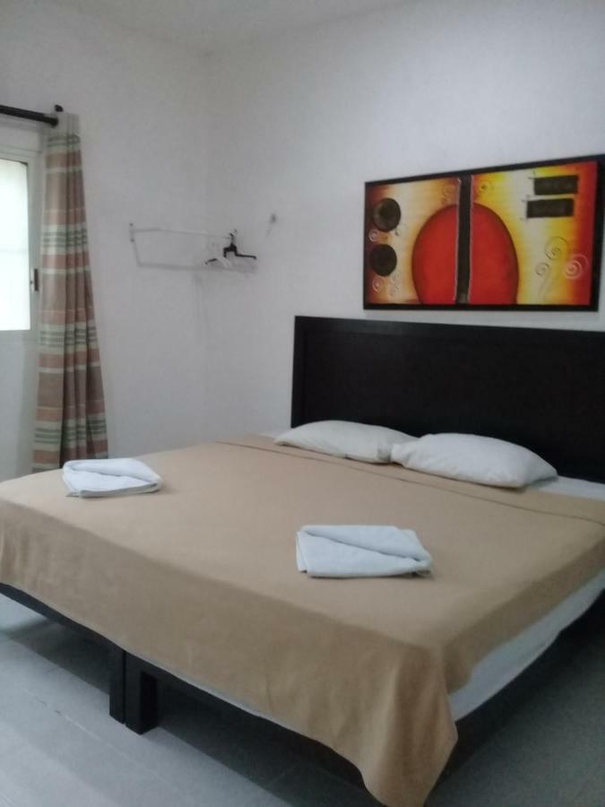Hotel 41 Valladolid Valladolid  Exteriör bild